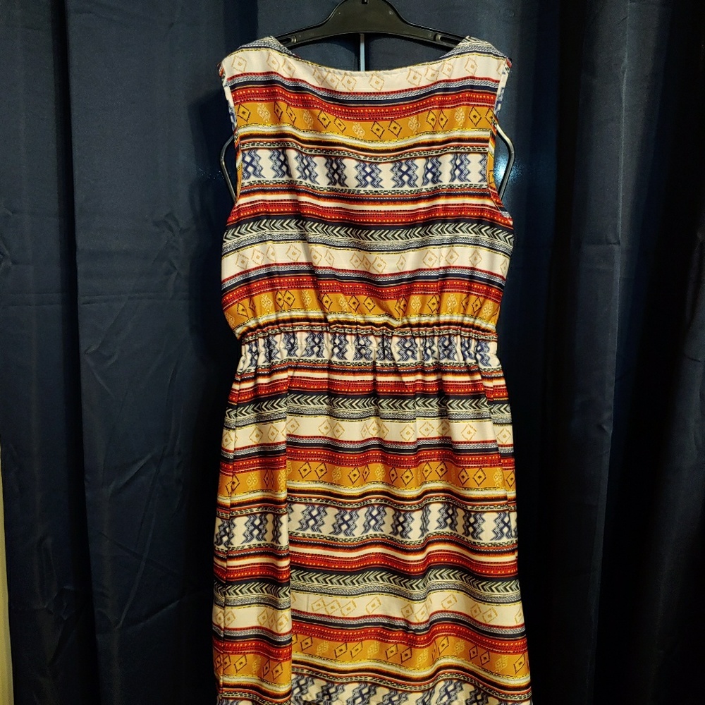 Patterned dress - Picture 2 of 3